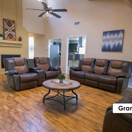 Pool House, 20 Minutes From Dt 4Bdr For 10 Guests - Winkleman Villa Houston Buitenkant foto