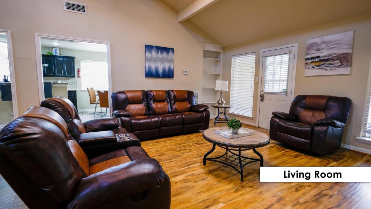 Pool House, 20 Minutes From Dt 4Bdr For 10 Guests - Winkleman Villa Houston Buitenkant foto